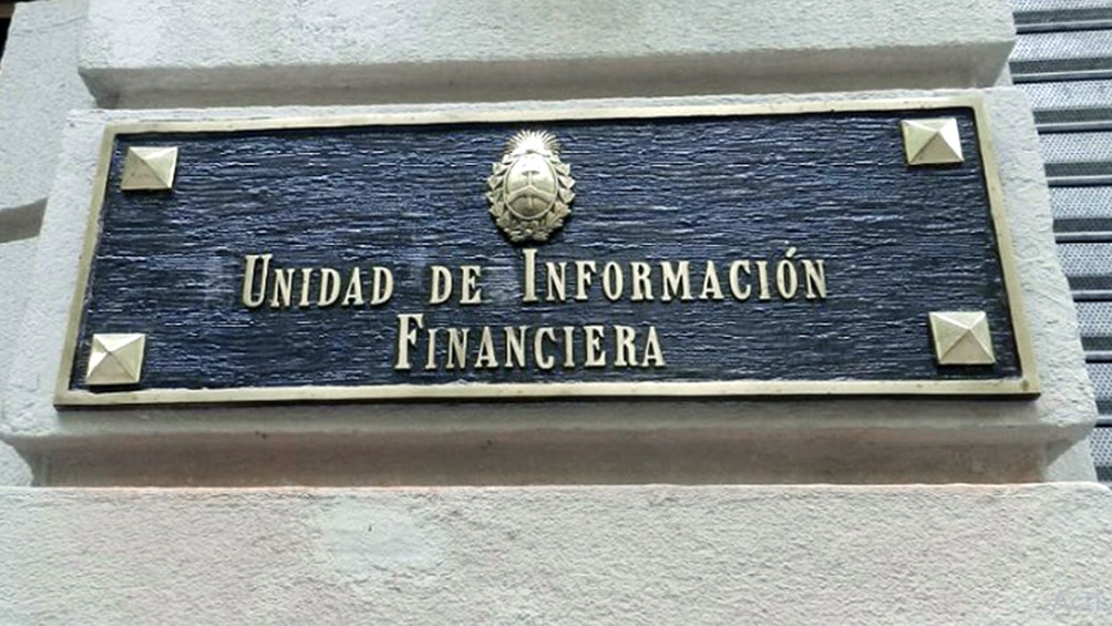 La UIF afectada por la renuncia de funcionarios: paralización de las causas
