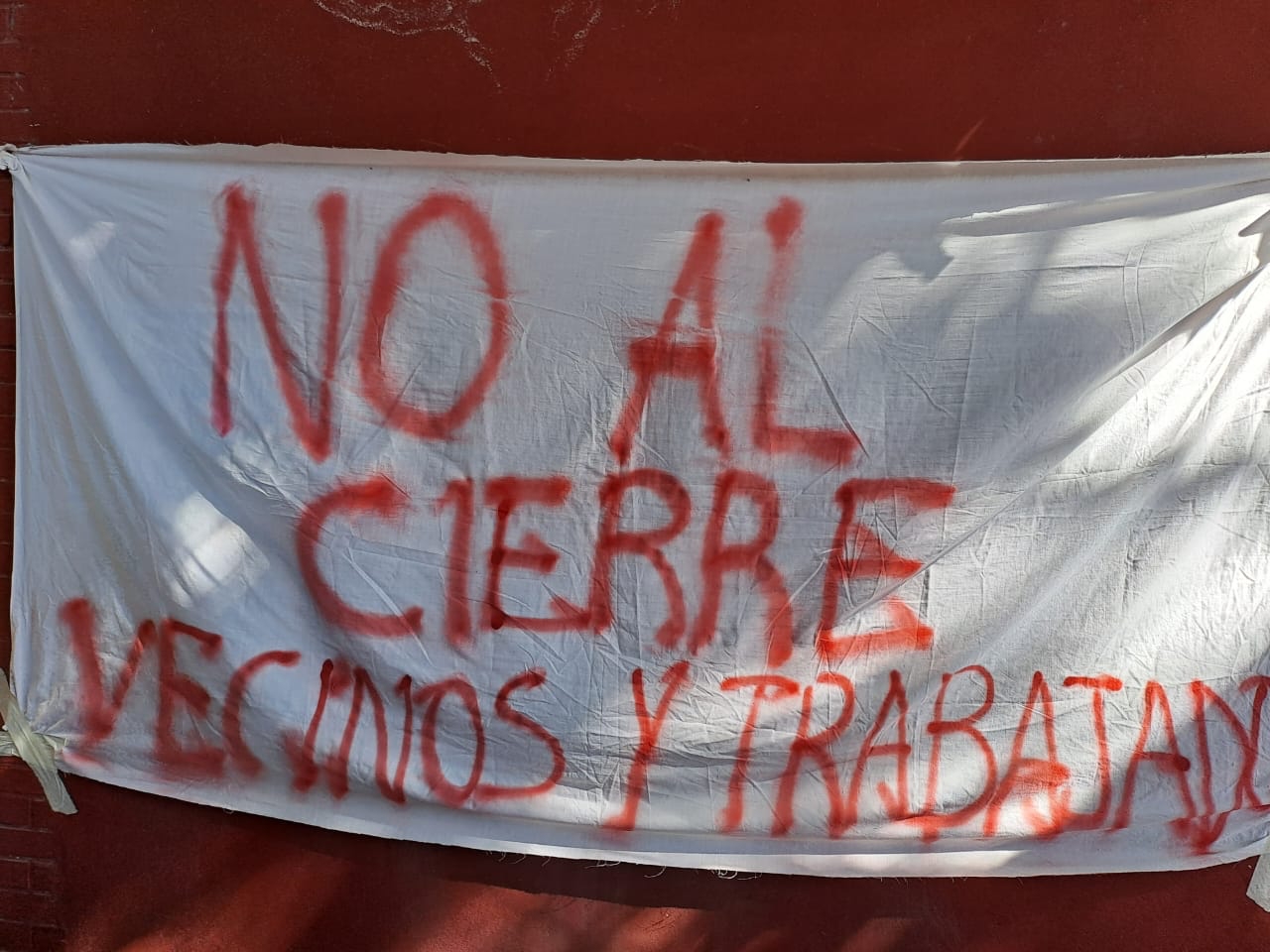 "No al cierre indefinido del CeSAC 31 de Flores"