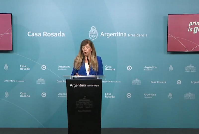 Cerruti criticó a JxC y dio a conocer los 27 proyectos para las extraordinarias