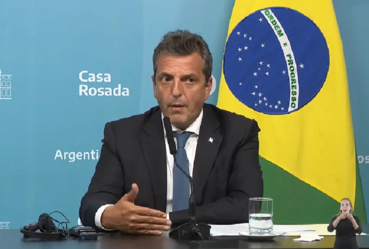 Massa: "El desafío que tenemos es que Vaca Muerta llegue a Brasil"