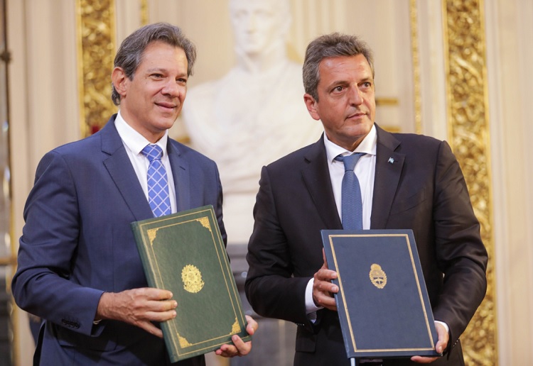 Massa y Haddad buscarán fortalecer el comercio bilateral