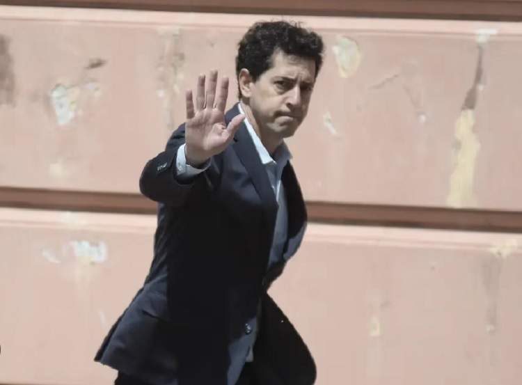 "Wado" de Pedro duro contra Alberto: "No tiene códigos"