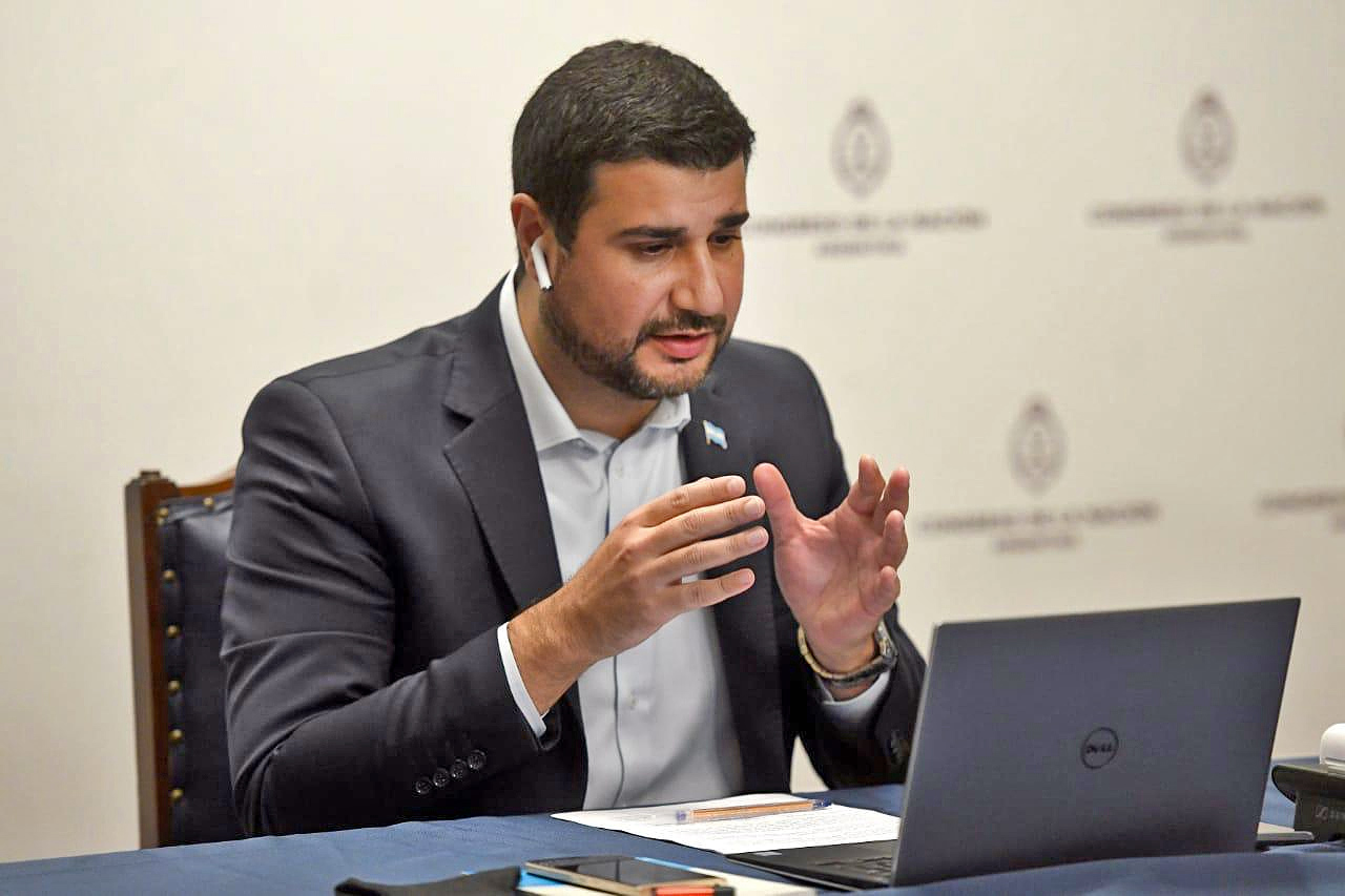 Marcos Cleri: "Niegan su responsabilidad y hace 33 años que gobiernan Rosario"