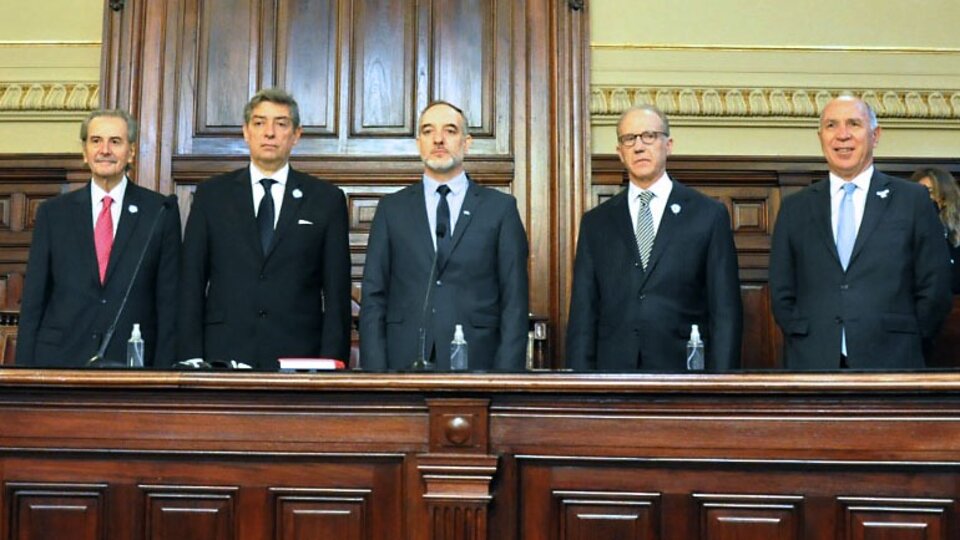 Paralización de la Magistratura: senadores piden a la Corte que les tome juramento