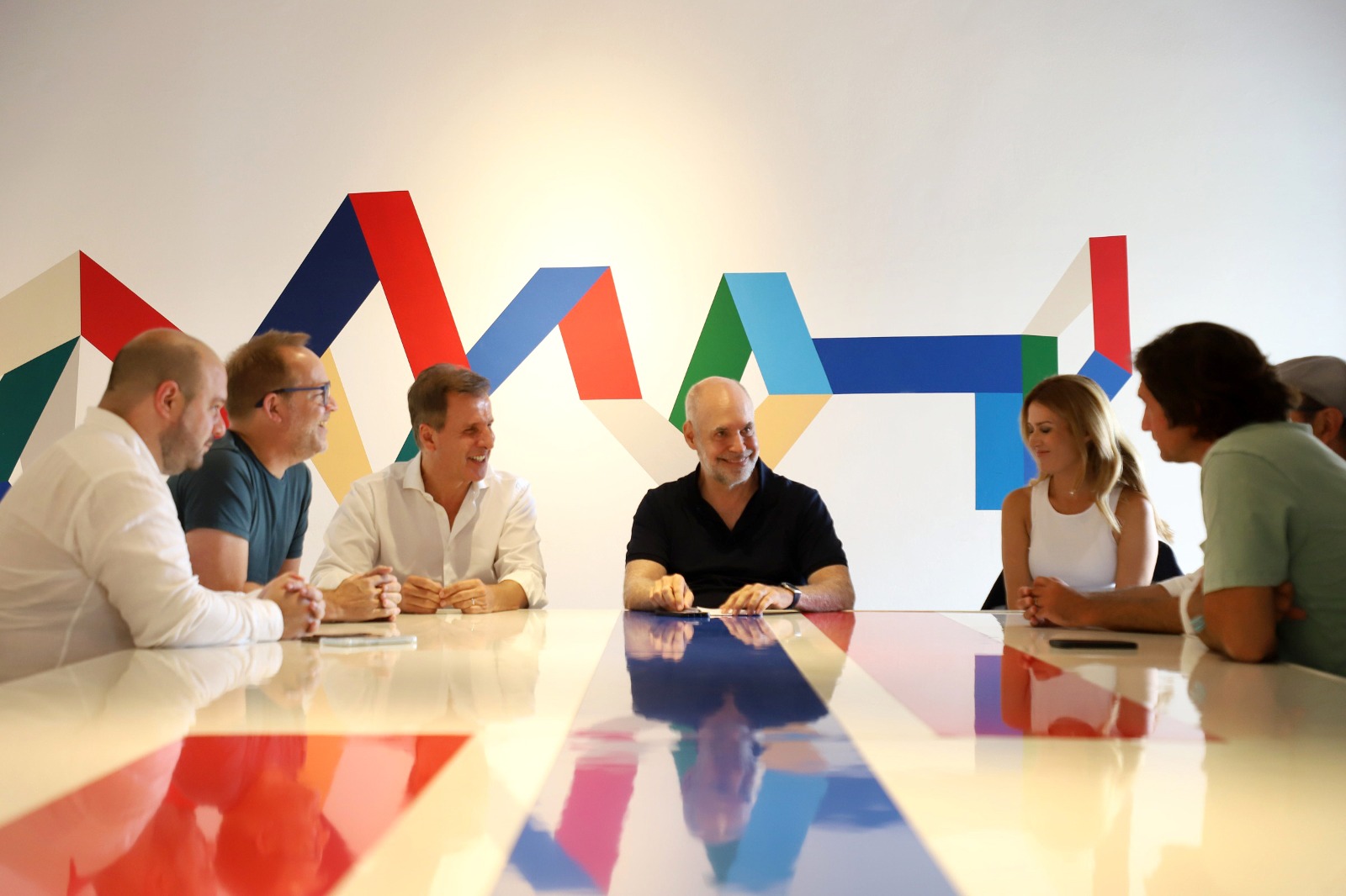 Larreta: "EL GCBA quiere ayudar a las empresas para que generen empleo"