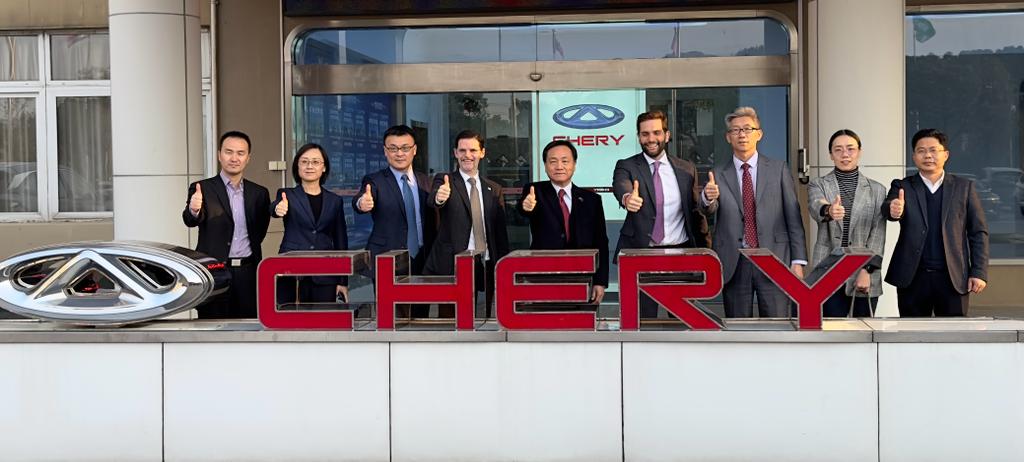 La automotriz china Chery producirá 100 mil vehículos en la Argentina
