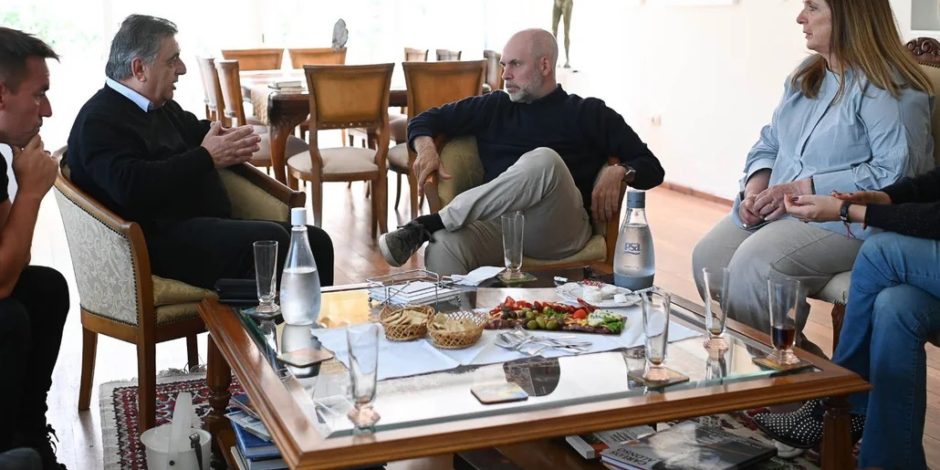 Larreta sigue de gira por el interior: en Córdoba se reunió con Juez, Negri y De Loredo
