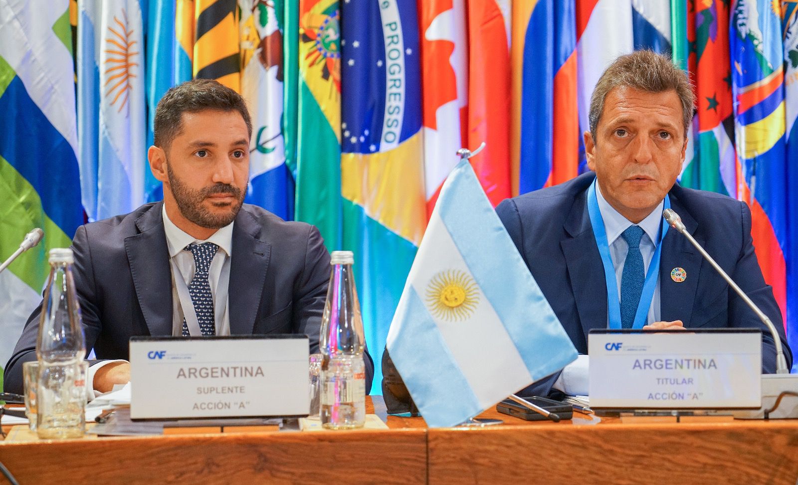 Massa obtiene 840 millones de dólares para el desarrollo