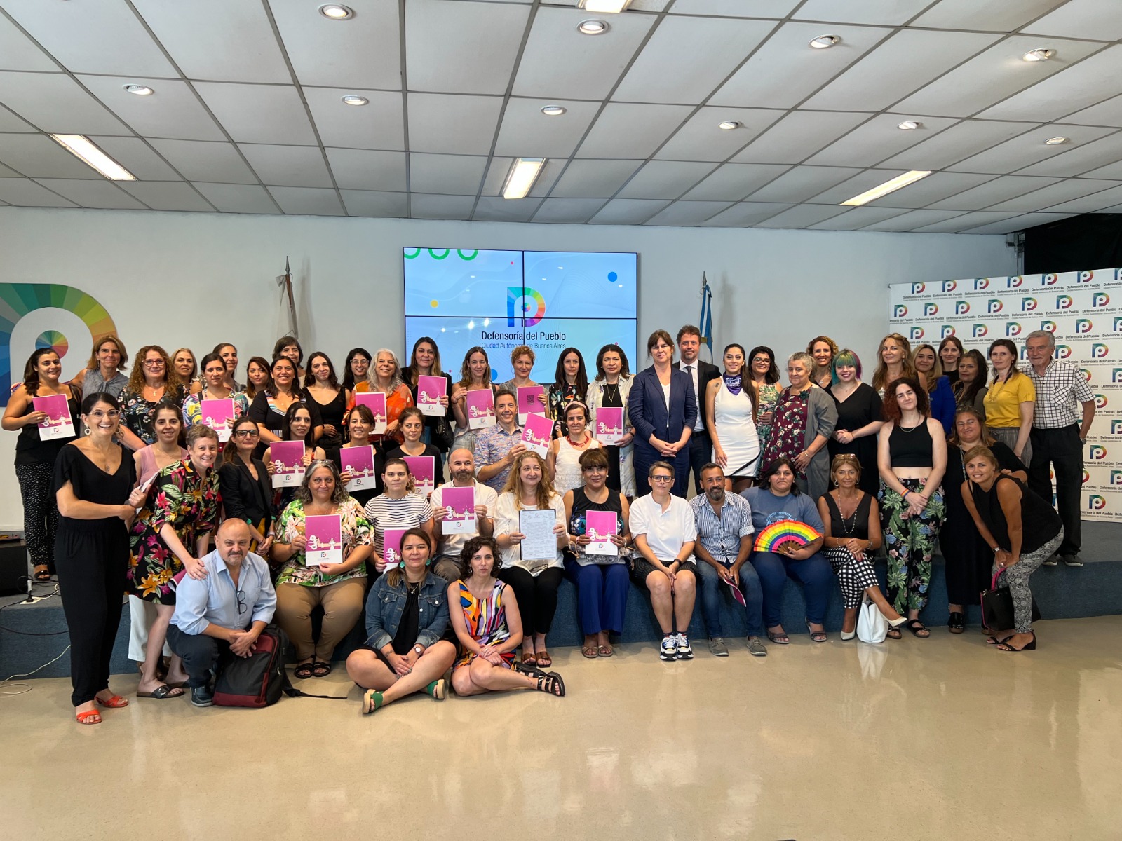 Campaña de la Defensoría del Pueblo porteña contra la violencia de género digital