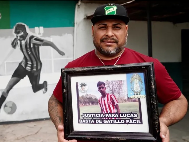 Crimen de Lucas González: comienza el juicio a 14 policías acusados