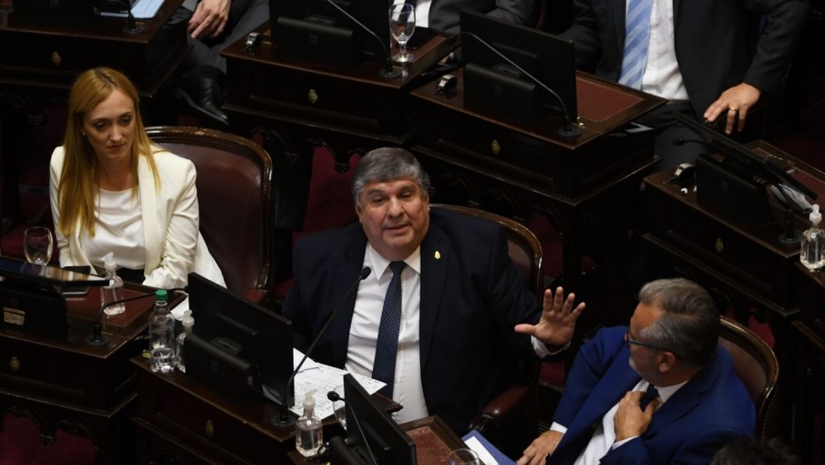 Aumentan las presiones hacia el FdT para que sesione el Senado