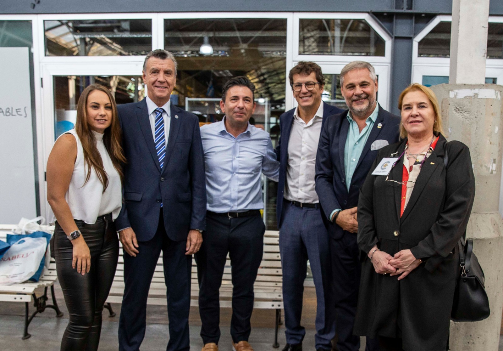 El GCBA reunió a más 65 cámaras de comercio e industria y cerca de 200 PyMES