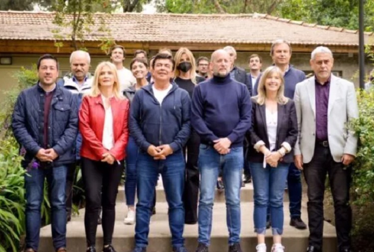 PBA: intendentes del FdT piden definir los candidatos presidenciales