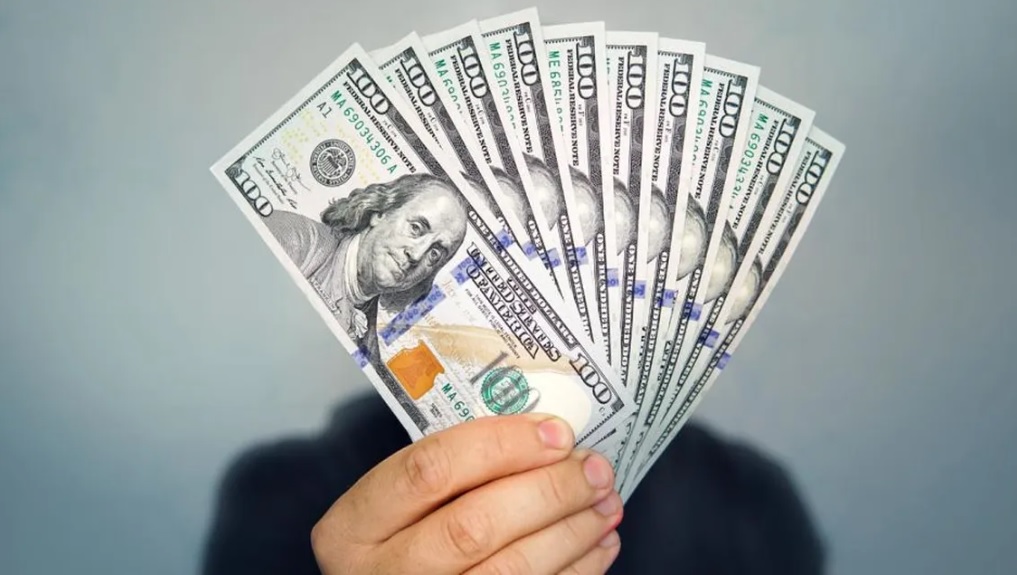 Tras los anuncios de Economía, el dólar blue volvió a bajar