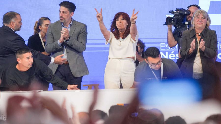Cristina ya eligió el nombre de su lista para competir en la interna del PJ