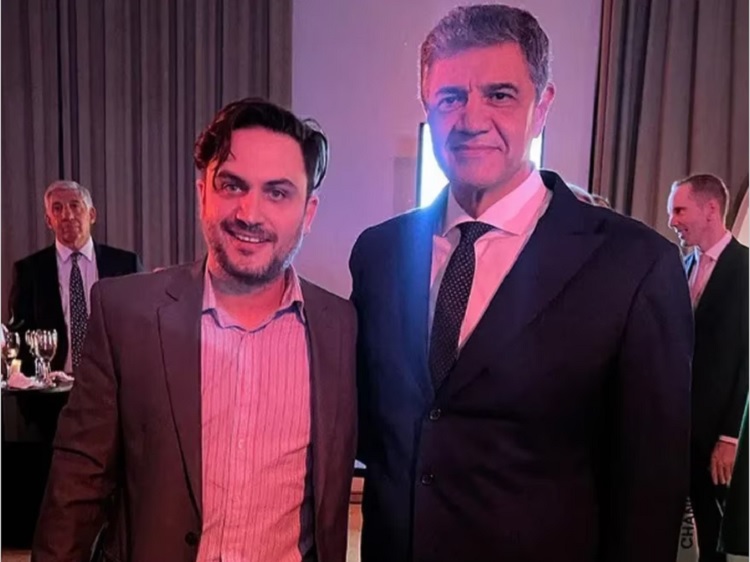 Jorge Macri piensa en la interna y sale a buscar el voto libertario