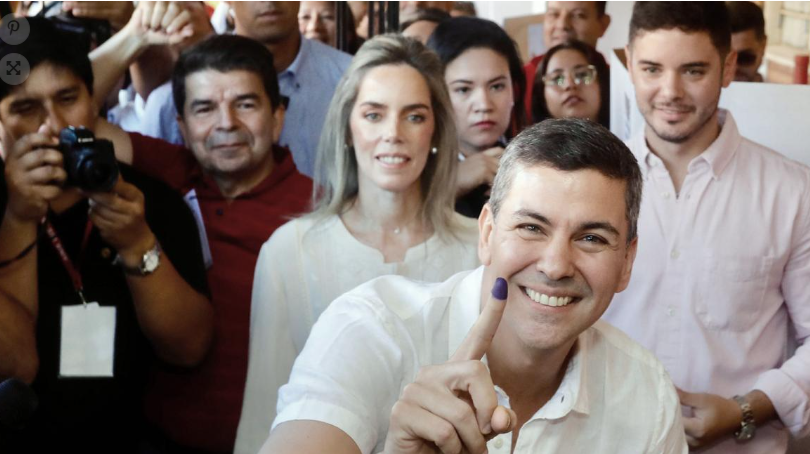Elecciones en Paraguay: el candidato del Partido Colorado se mostró confiado