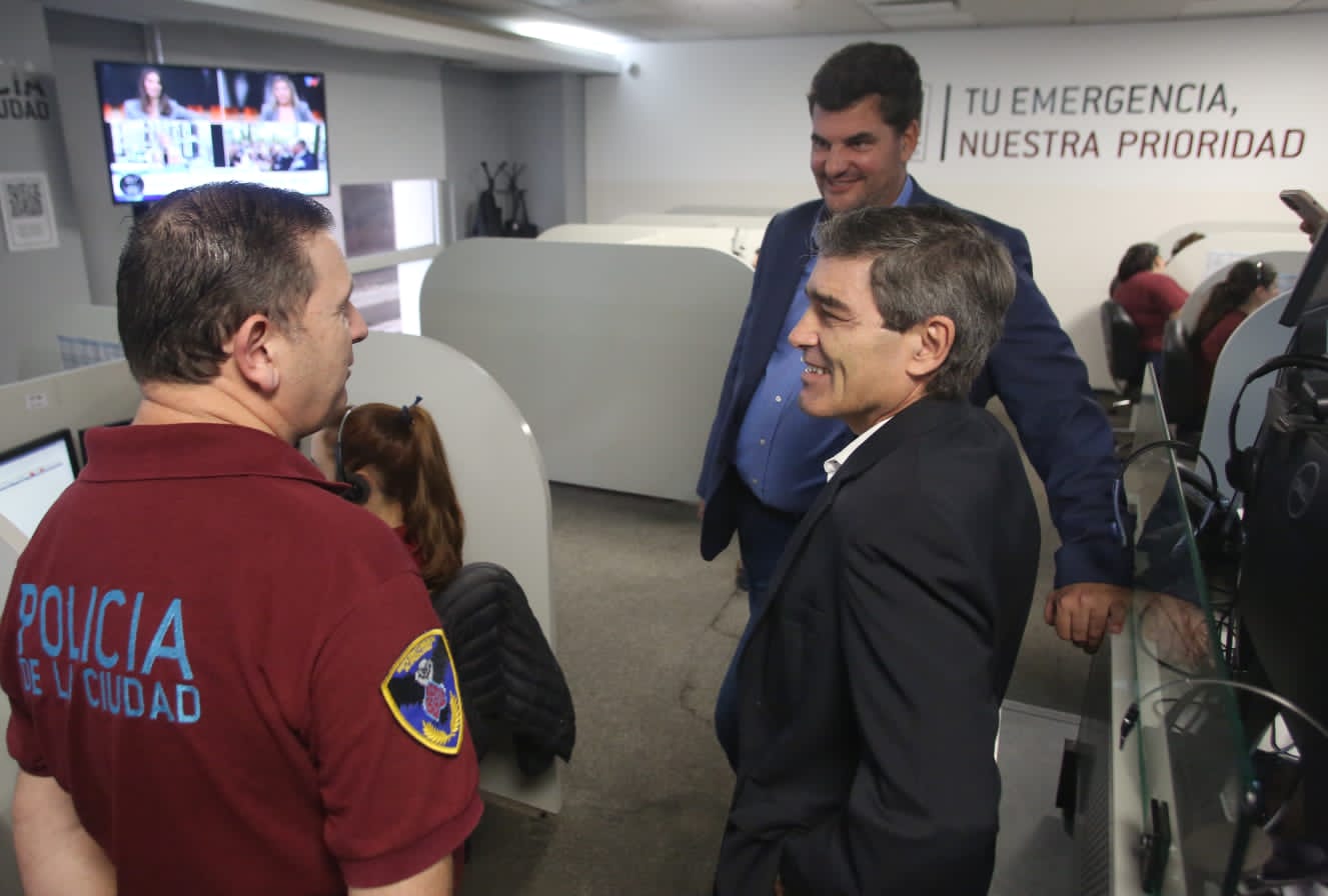 Quirós hizo campaña con Burzaco haciendo eje en la seguridad