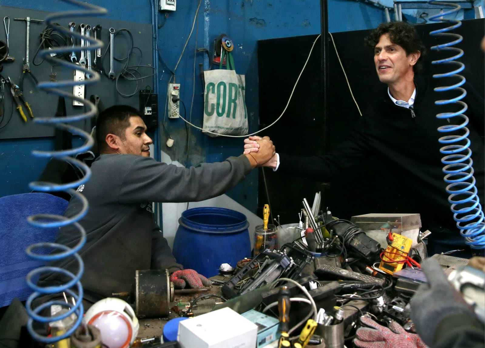 Lousteau y Gorbea recorrieron un centro de reciclaje en Villa Soldati