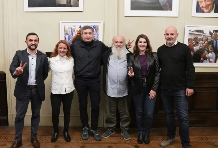 El Evita se reunió con Máximo y Cristina y van al acto del 25 de mayo