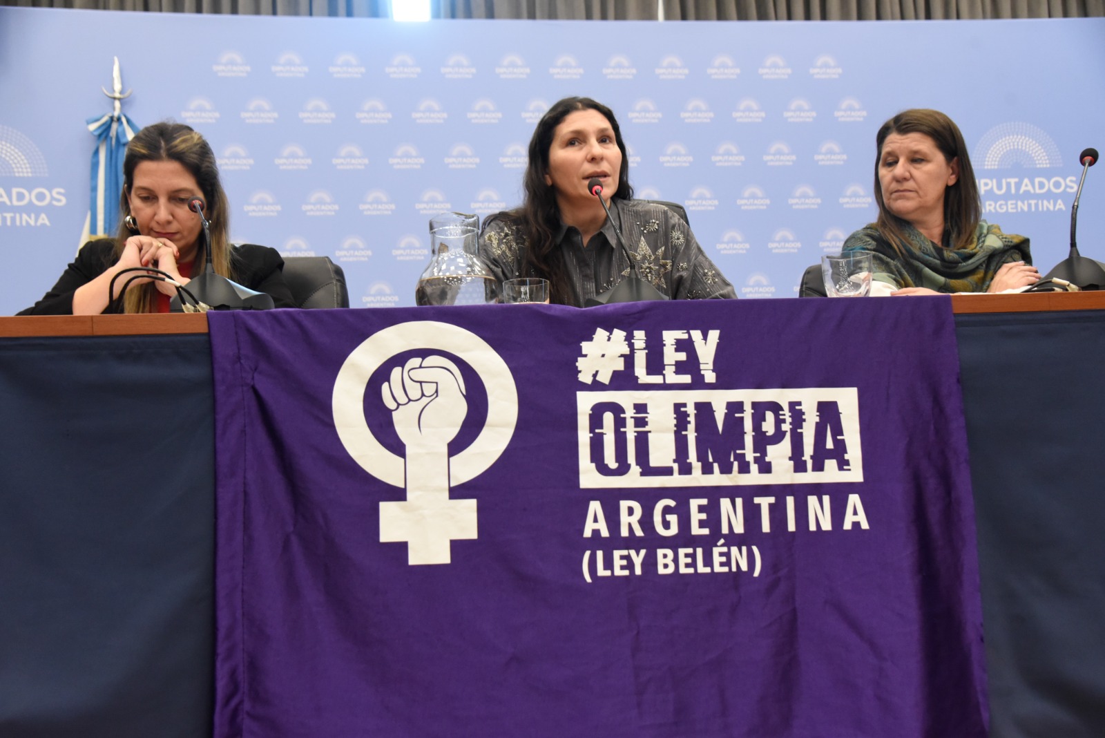 Diputados: buscan penalizar la violencia digital contra las mujeres