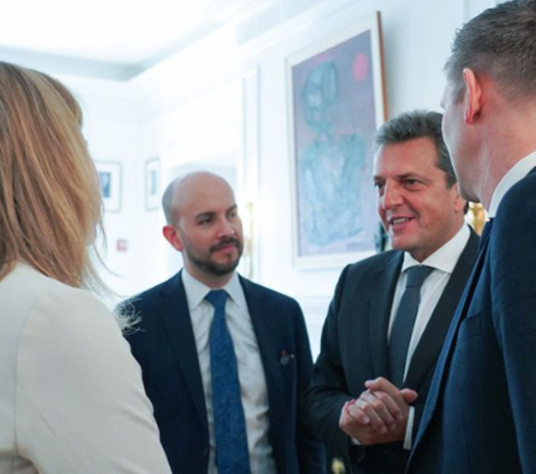 Argentina recibió un fuerte apoyo de EE.UU. por la deuda con el FMI