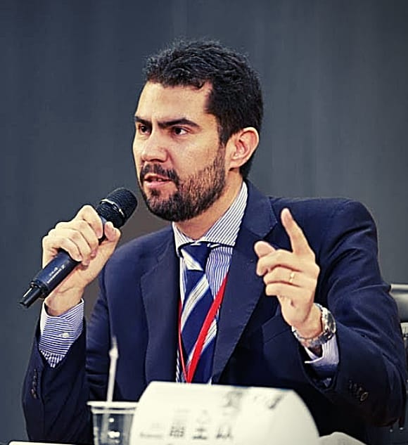 Campos Ríos: "Hay una insatisfacción muy grande respecto a lo público"