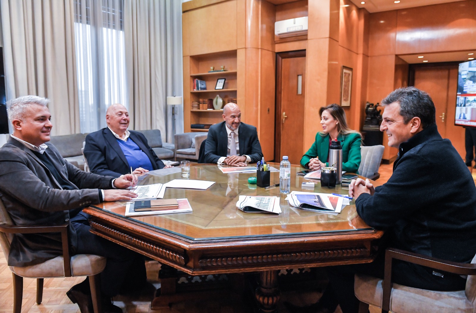 Urquía se reunió con Massa y anunció una inversión de U$S54 millones