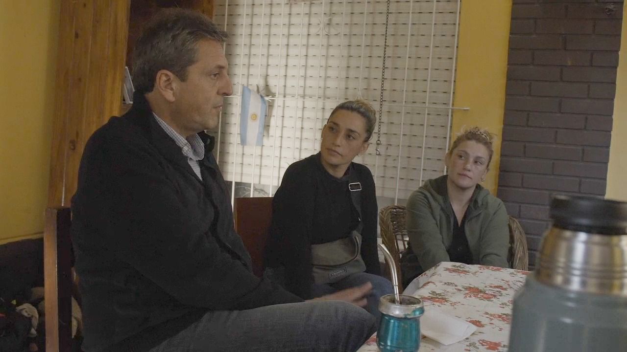 Massa inició su campaña  de proximidad