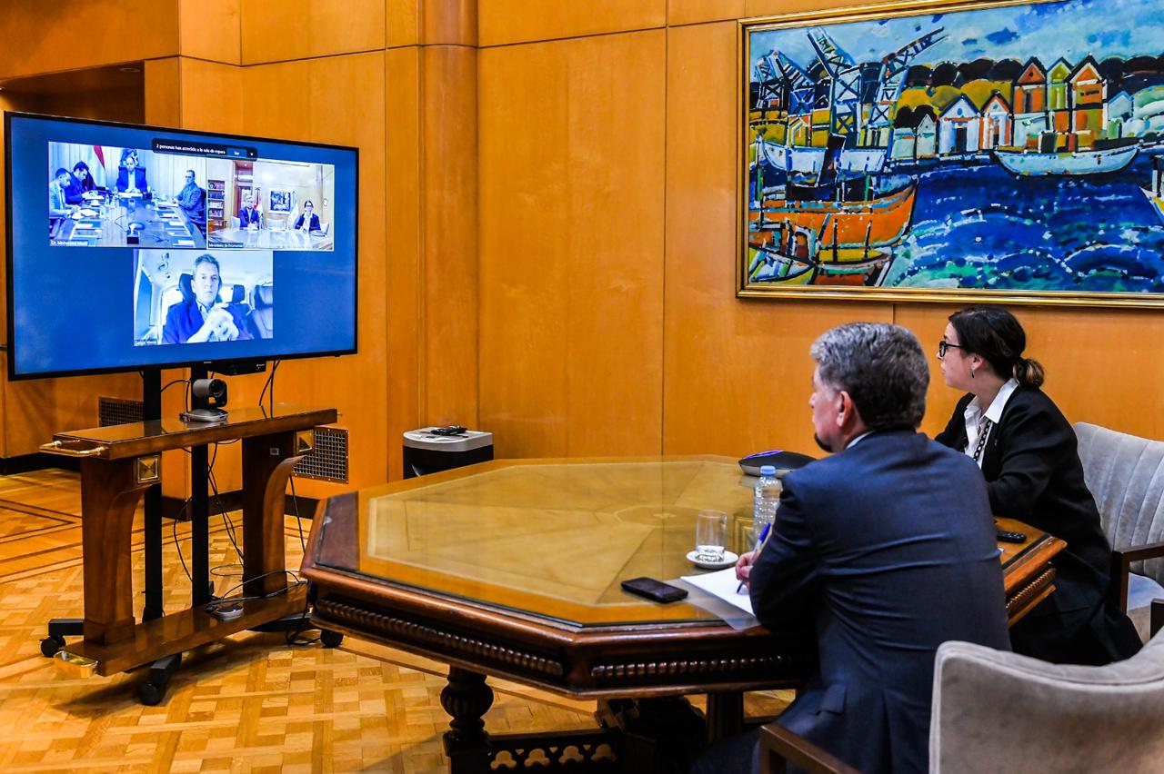 Massa, con el ministro de Egipto: FMI, BRICS. desarrollo y deuda