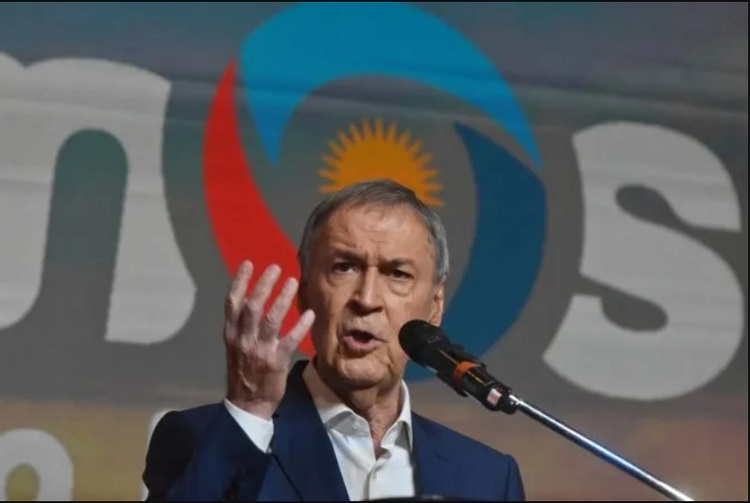 Schiaretti lanzó su candidatura: “Rechazamos la maldita grieta"