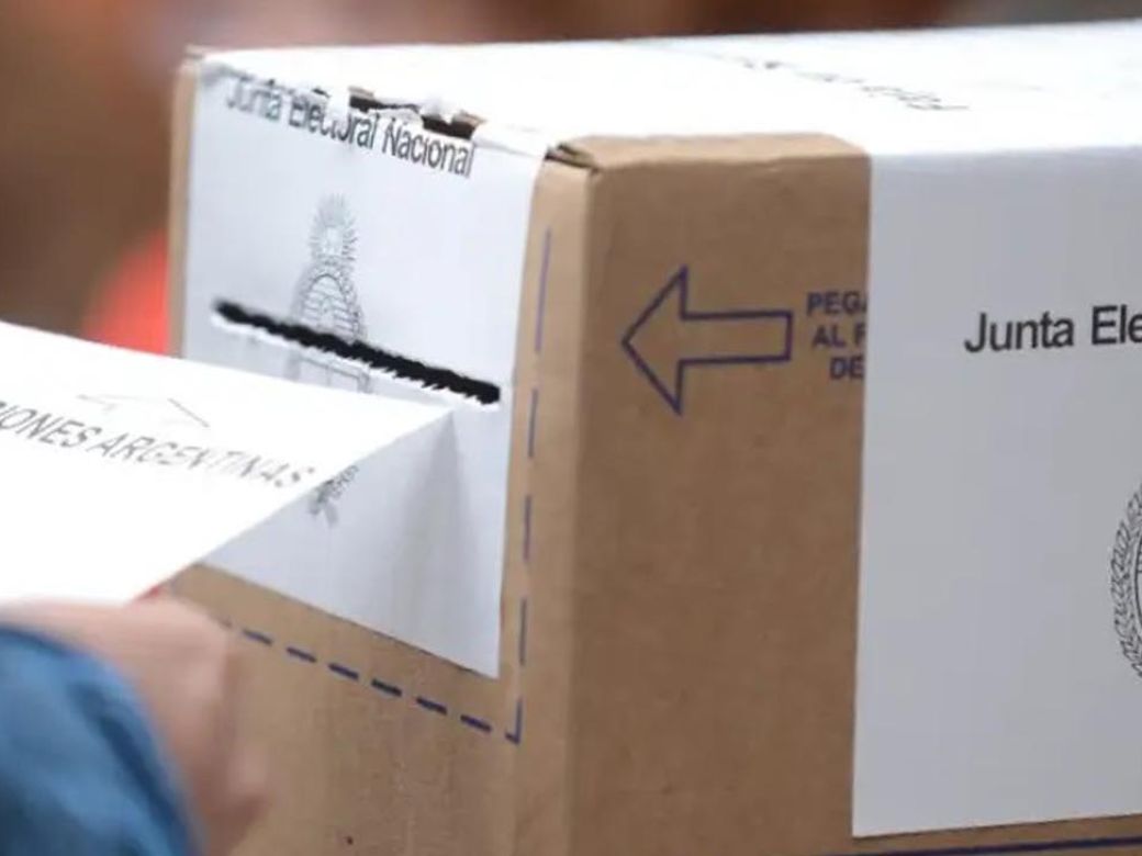 Desafío electoral en 4 provincias: el Gobierno mezcla redes y territorio