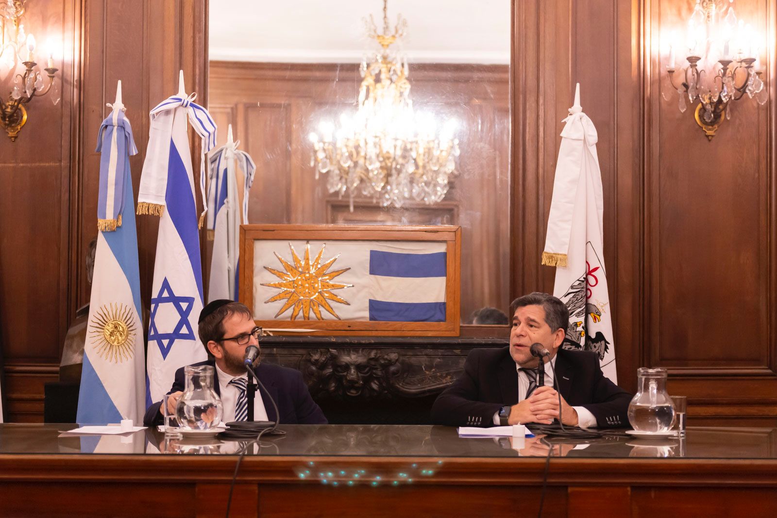 Homenaje a las víctimas de la AMIA en la Legislatura porteña