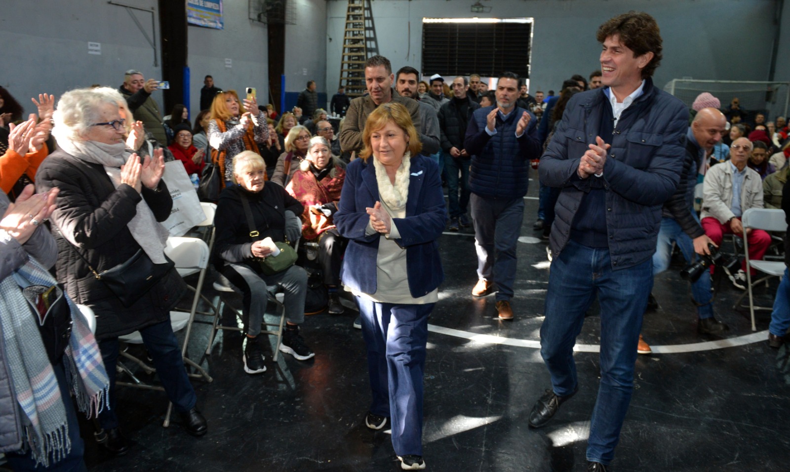 Lousteau y Ocaña presentaron sus propuestas para adultos mayores