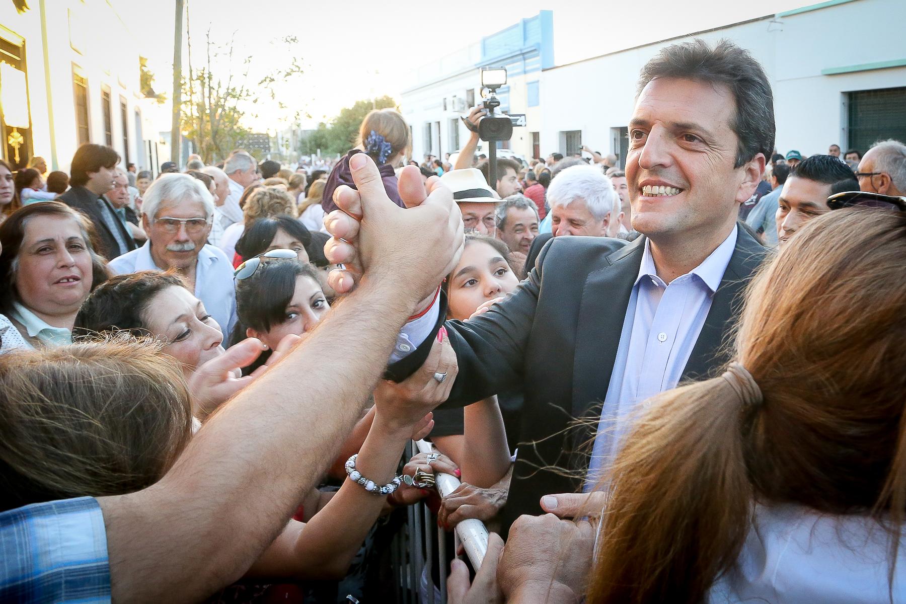 UxP busca contrarrestar el ausentismo con una campaña puerta a puerta