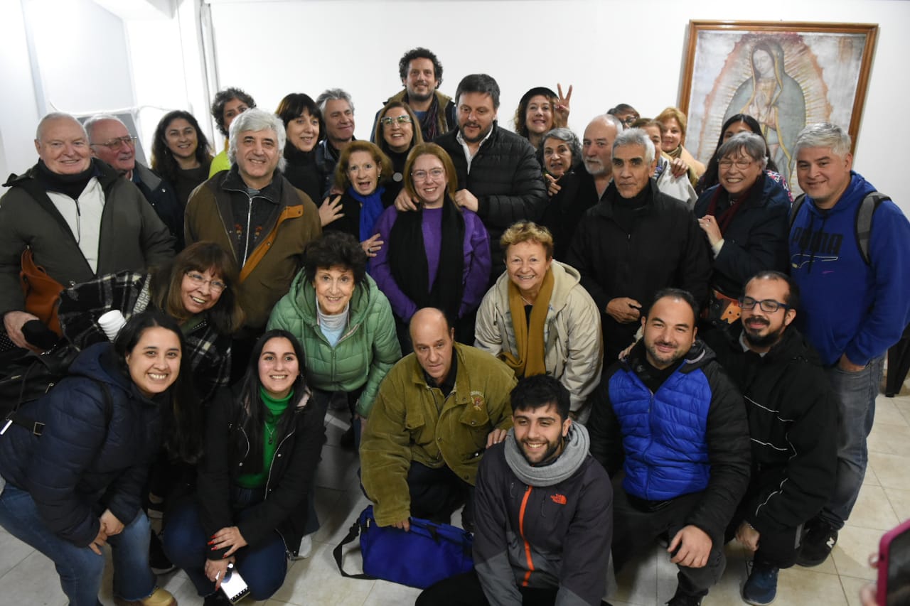 "Constitución en emergencia": Santoro y Neira se reunieron con vecinos