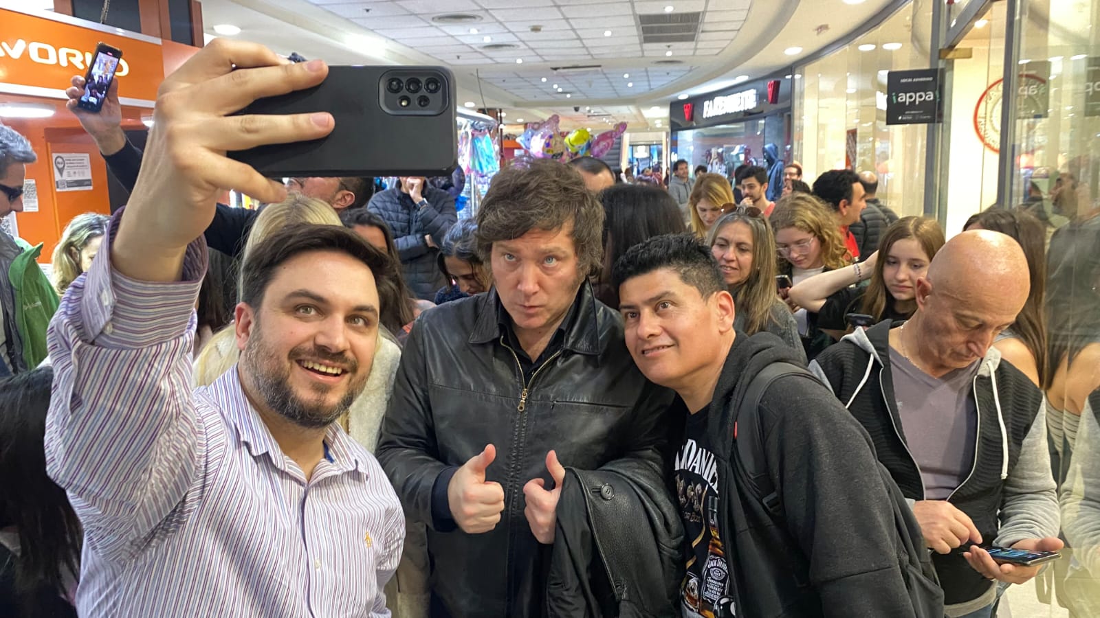 Milei y Marra en un shopping porteño: "Queremos un país y una ciudad liberal"