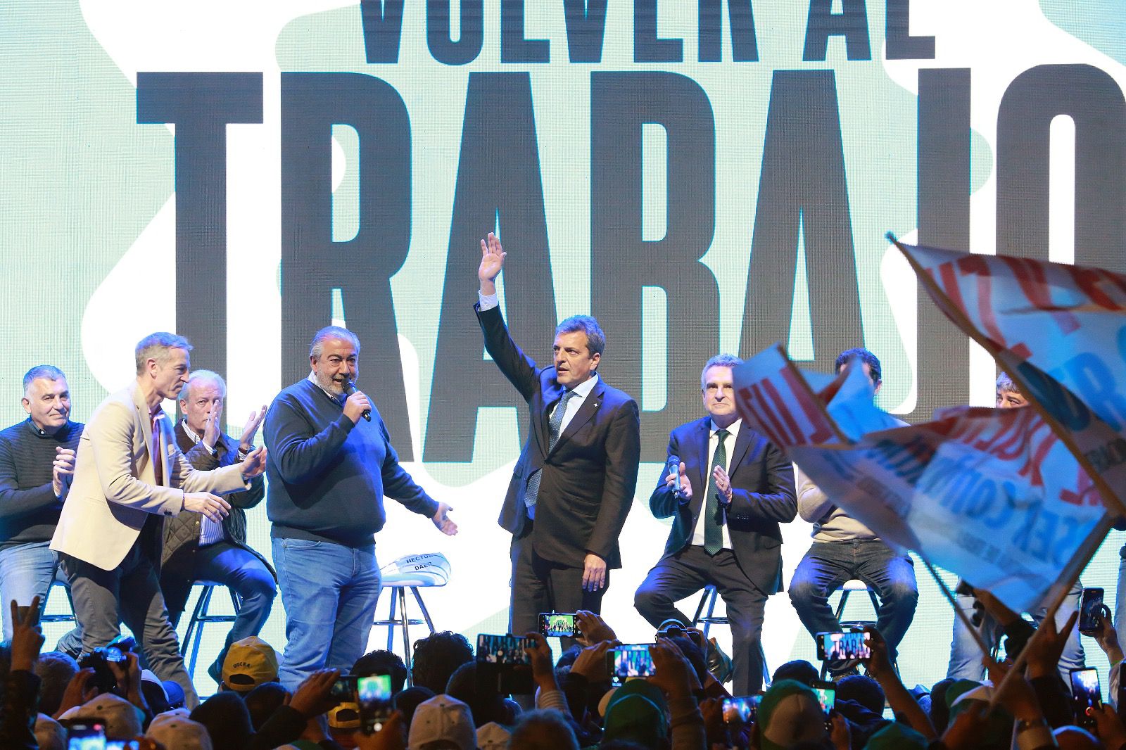 Massa sumó el apoyo de la CGT: "Voy a ser el presidente del trabajo"