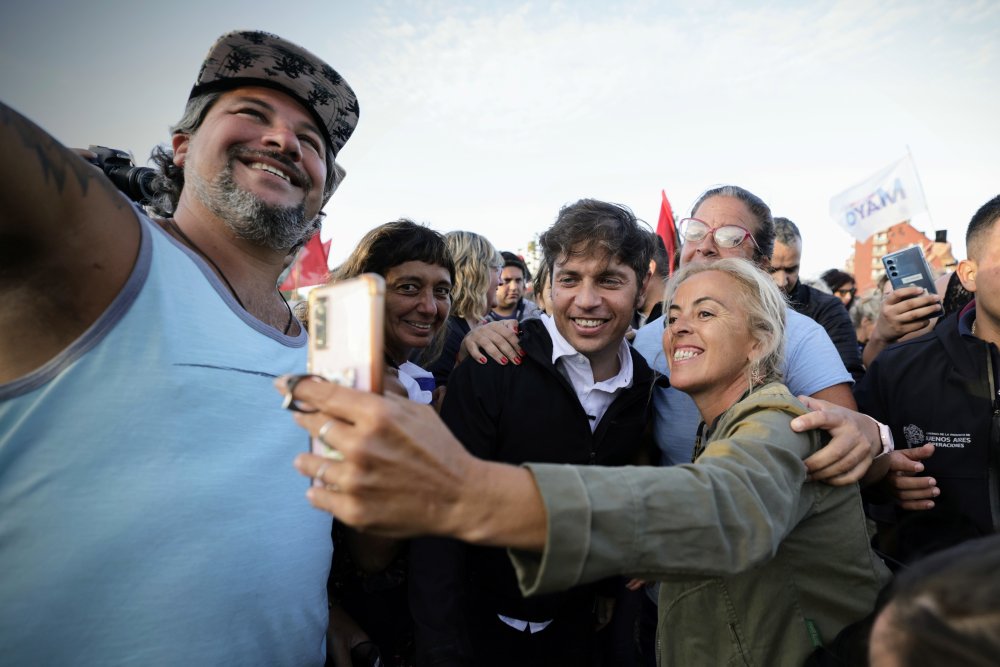 Kicillof rearma su campaña pensando en octubre: “No todos somos casta"