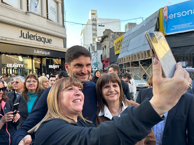 JxC busca mostrar unidad: Bullrich estuvo en Santa Fe con Pullaro