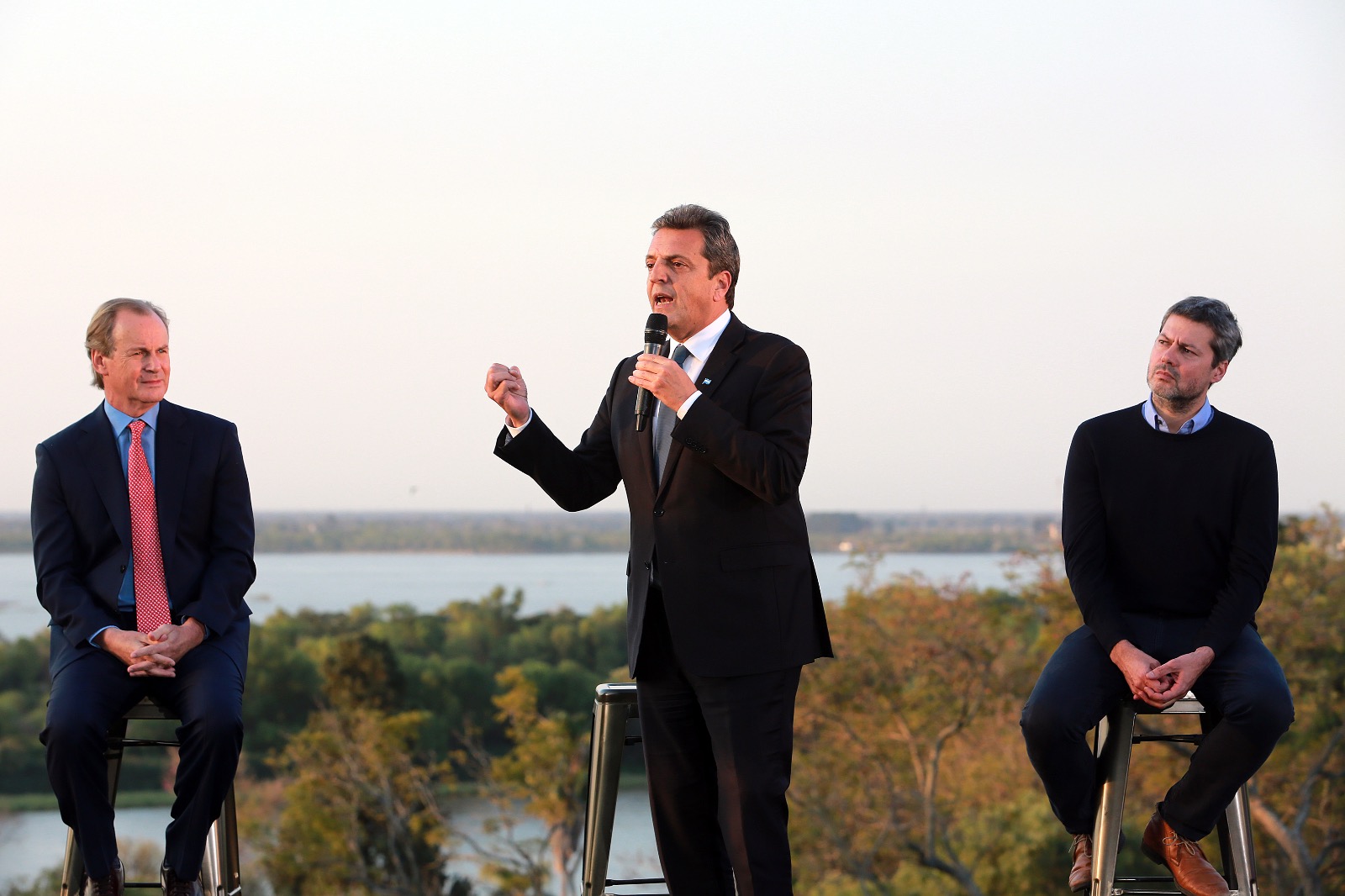 Massa y Lammens lanzaron el nuevo Previaje 5