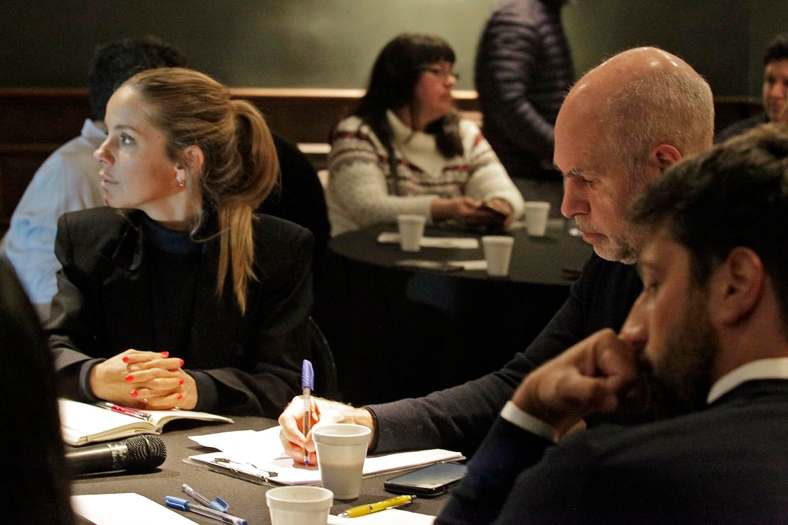 Seguridad: Larreta y Ferrero se reunieron con vecinos de Retiro y San Nicolás