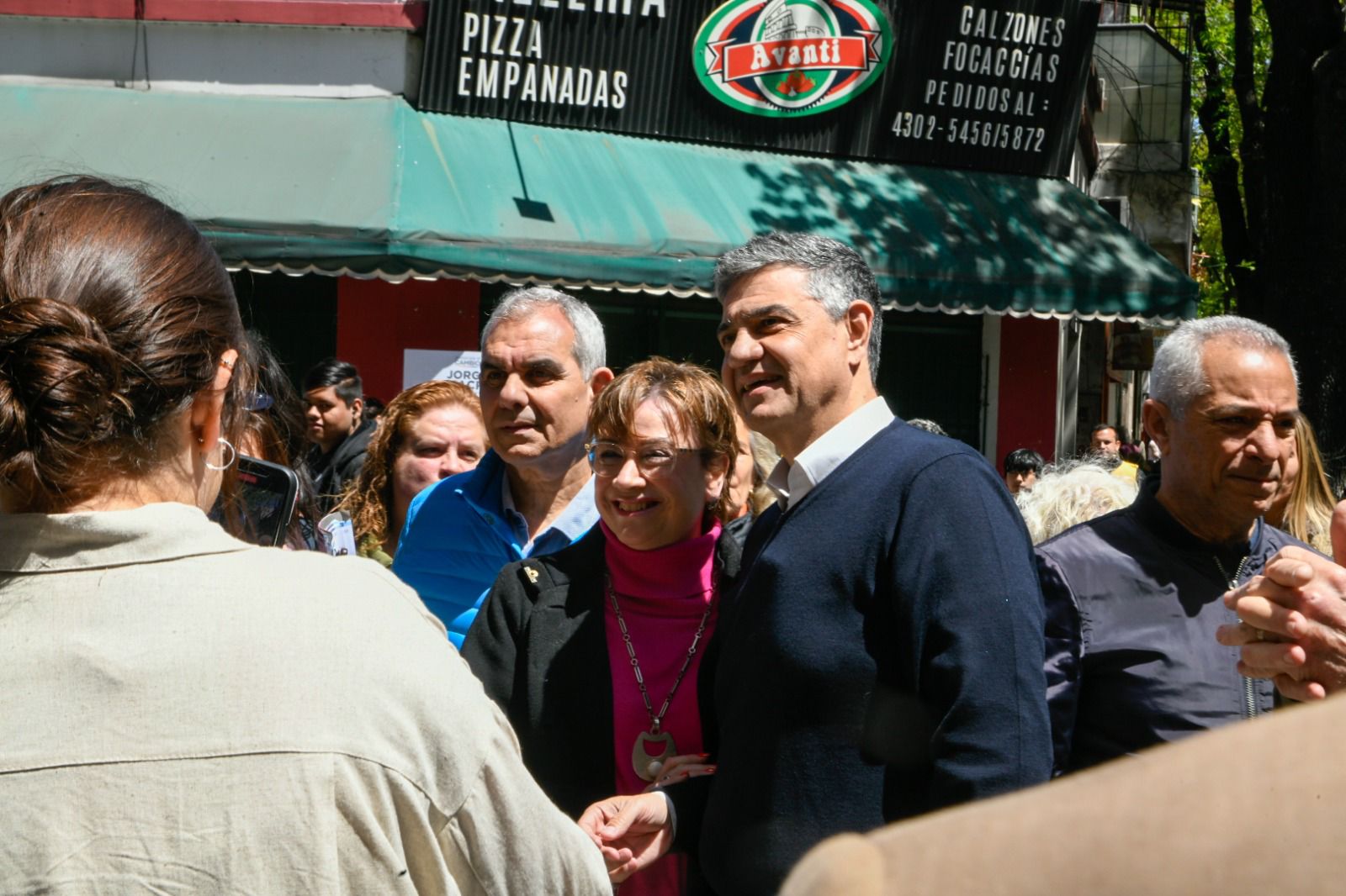Jorge Macri inició el cierre de su campaña y recorrió el sur de la Ciudad