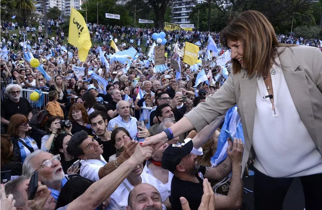 Bullrich cierra su campaña junto a Larreta en Santa Fe y Córdoba