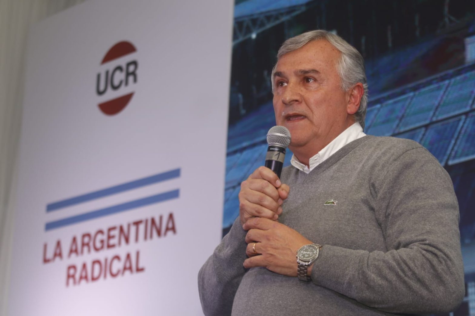 La UCR se reunirá para definir su apoyo en el balotaje