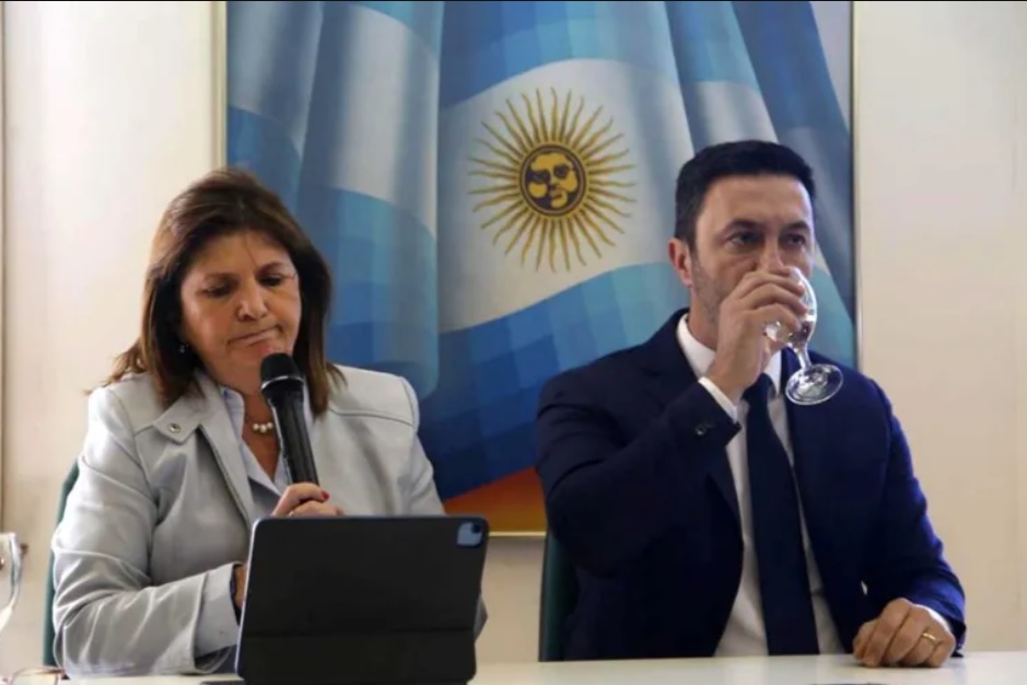Bullrich y su apoyo a Milei: "Si gana Massa, JxC va a una disolución total"