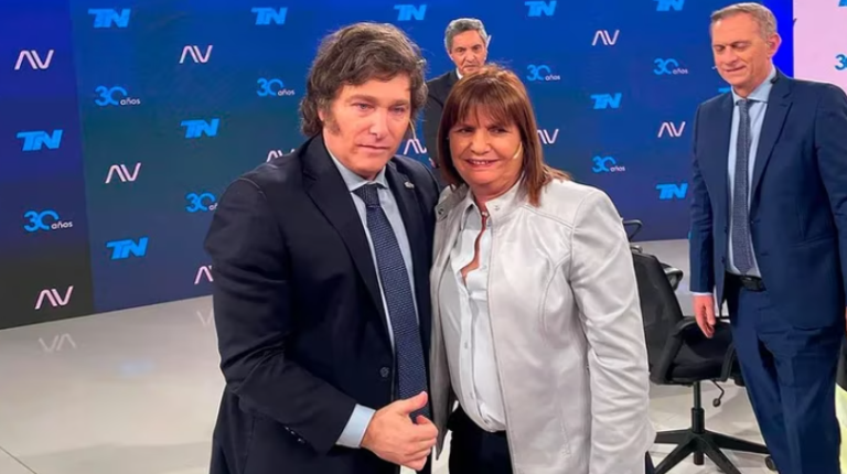 Milei criticó a quienes no lo apoyan: "Siempre quisieron estar con Massa"