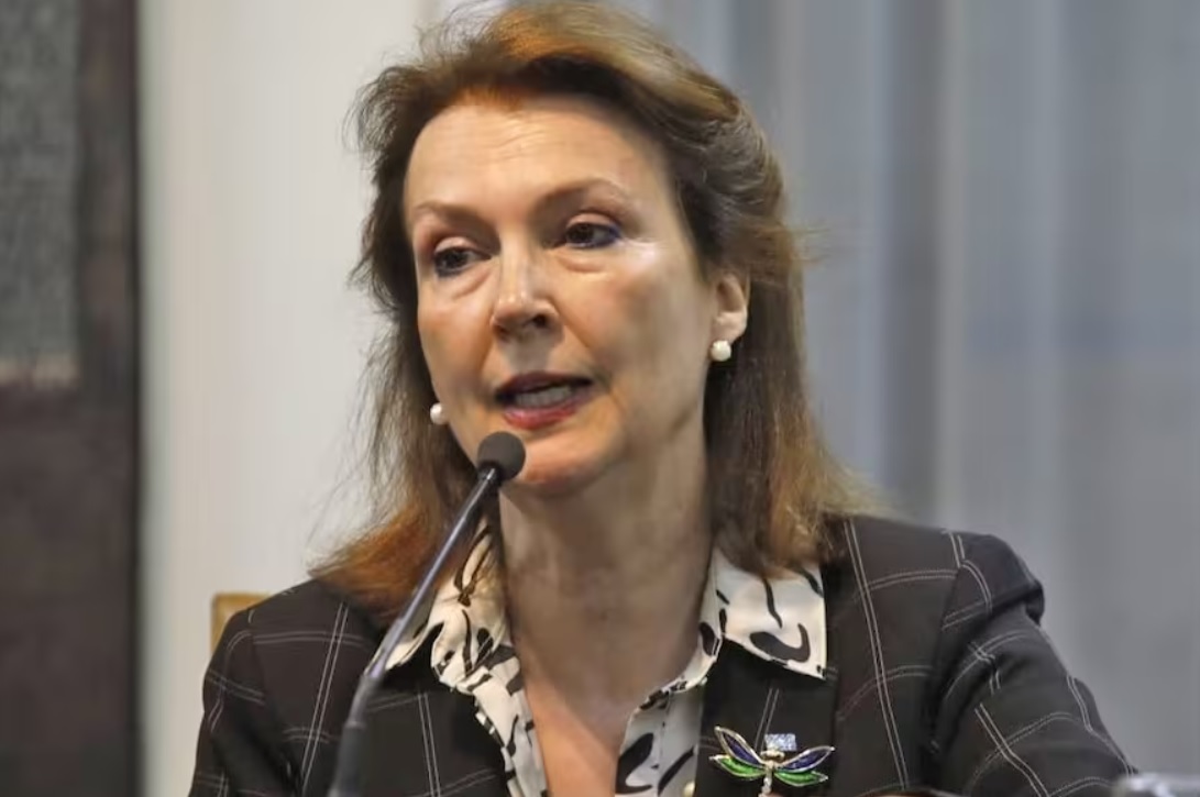 Mondino a fondo: pidió la creación de un "mercado de órganos"