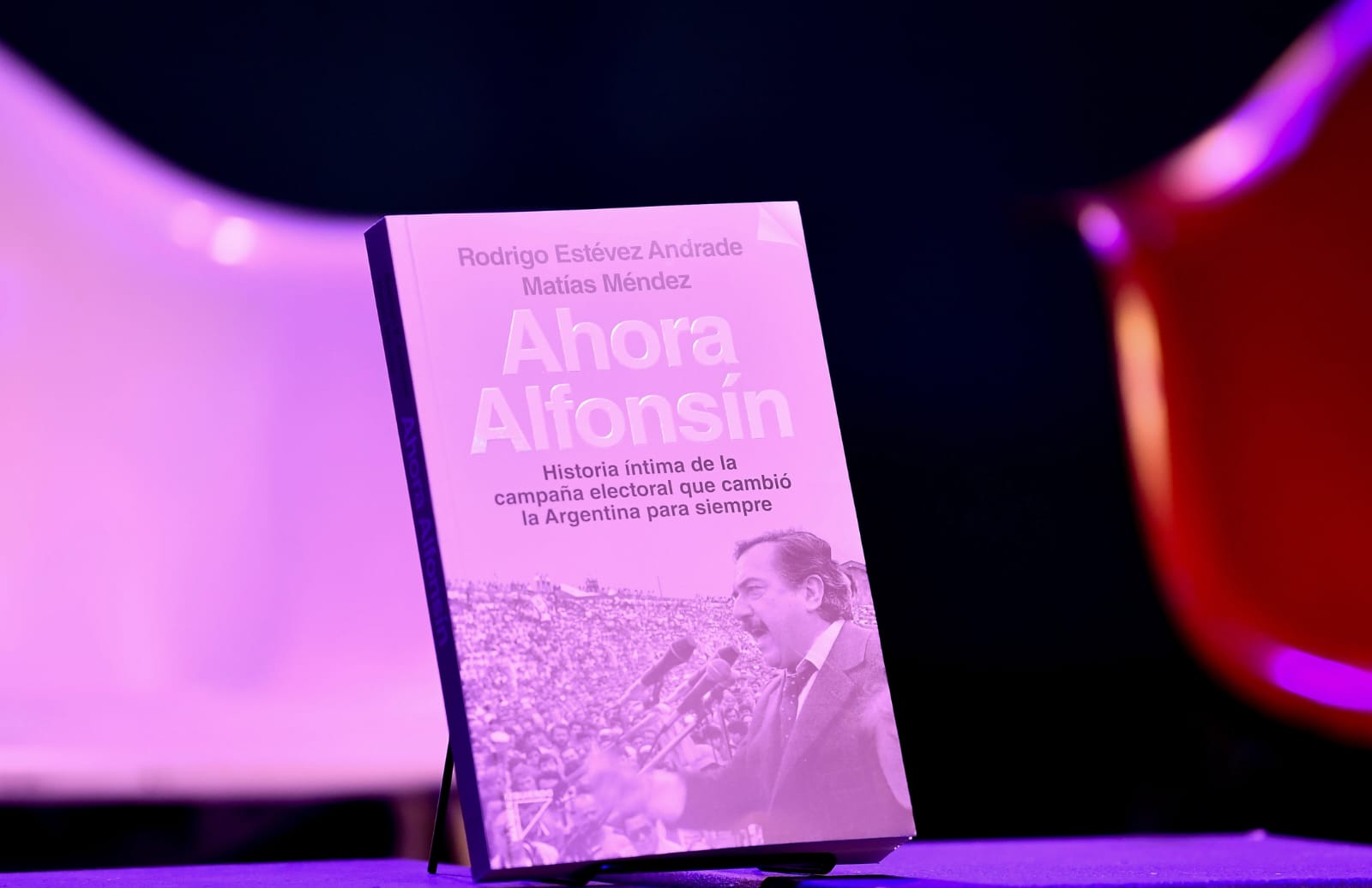 Se presentó “Ahora Alfonsín”, el libro de Estévez Andrade y Matías Méndez