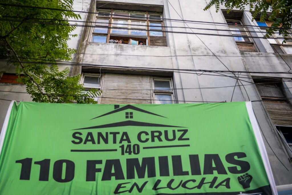 Casa Santa Cruz: acusan al GCBA de negar soluciones habitacionales